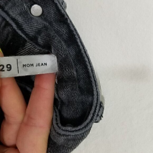 PacSun Mom Jeans Size 29 - Picture 6 of 7